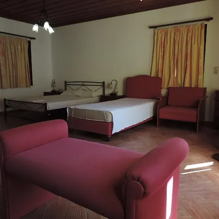 Mandraki Paradise Apartment Meyísti