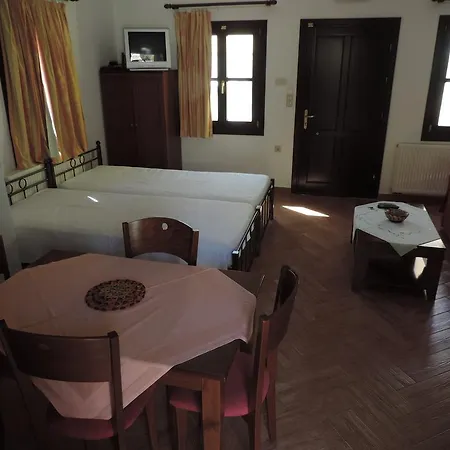 Mandraki Paradise Apartment *