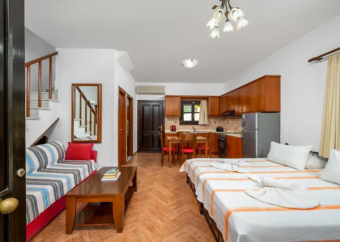 Mandraki Paradise Apartamento Meyísti