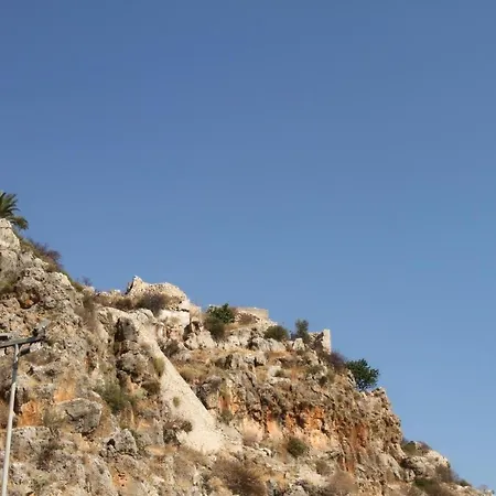 Mandraki Paradise * Μεγίστη